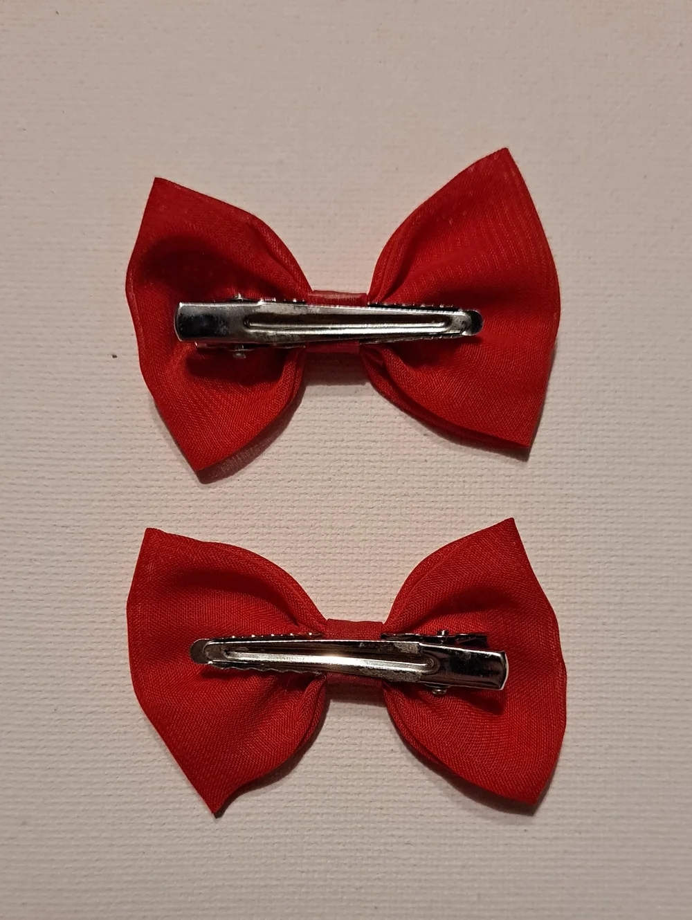 N/A classic red